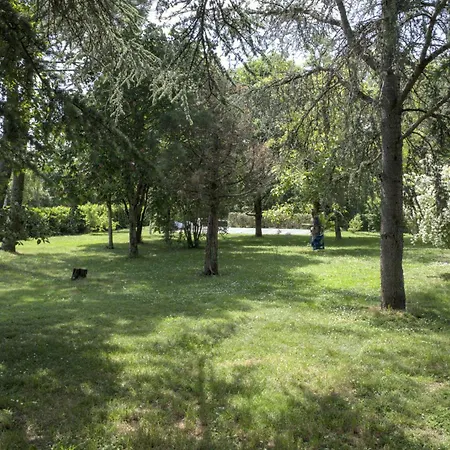 Holiday home La Parenthese Girondine *